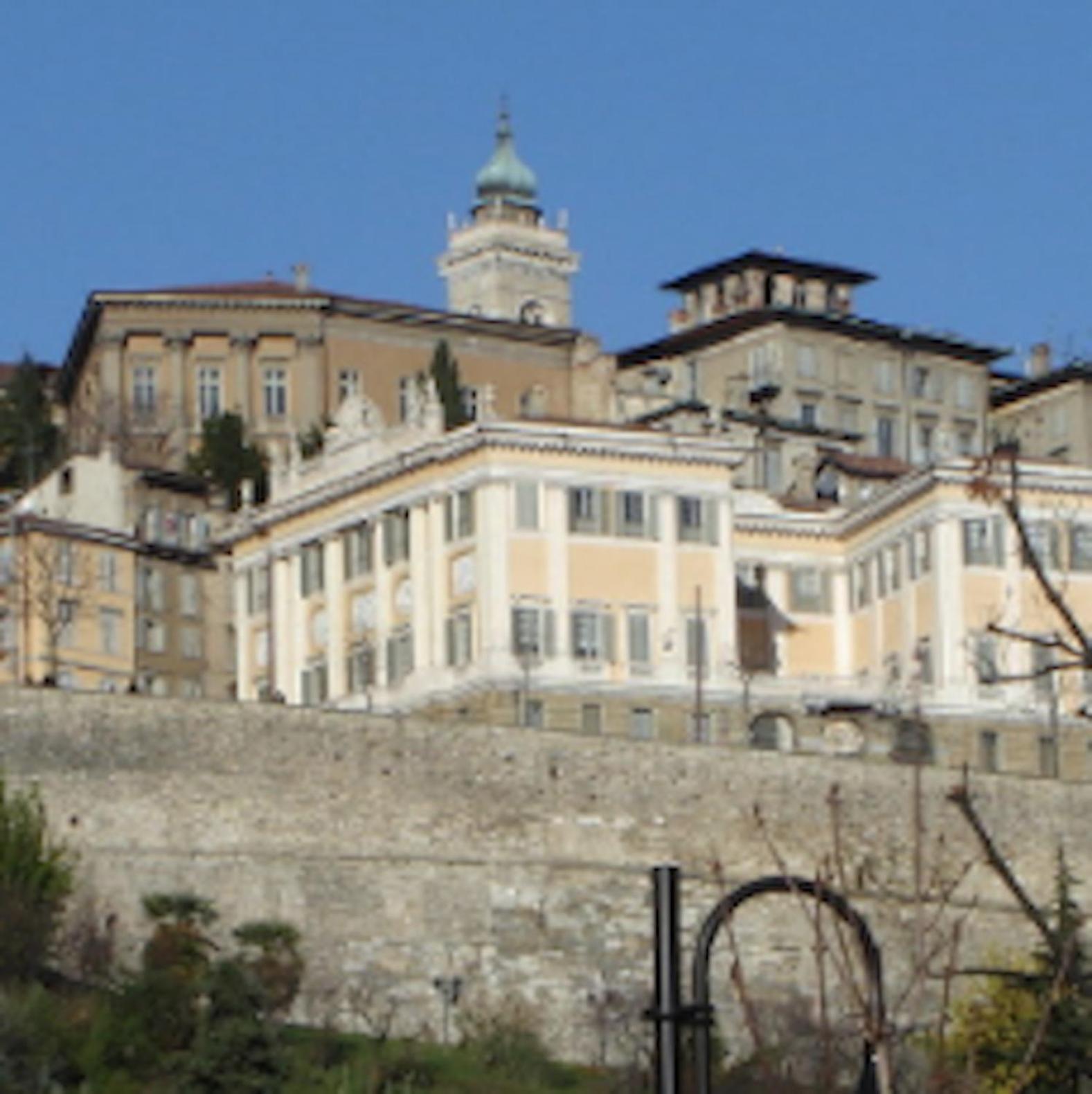 Poncinvs Residence Bergamo Exteriör bild